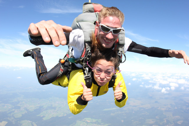 Information Concerning Parachute Jumping Sites May Be Found In The 71+ Pages Solution [1.35mb] - Updated 