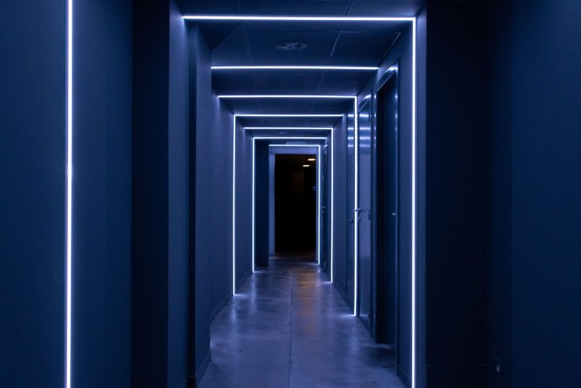 The Square Goolfy Und Virtueller Raum