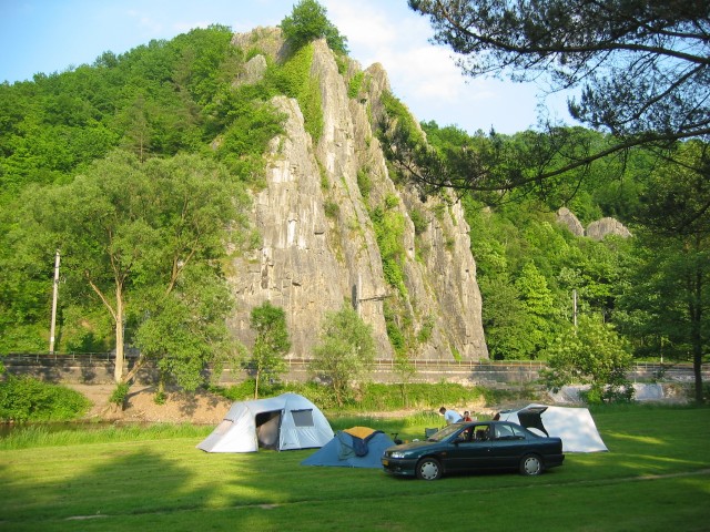 Camping Le Rocher De La Vierge