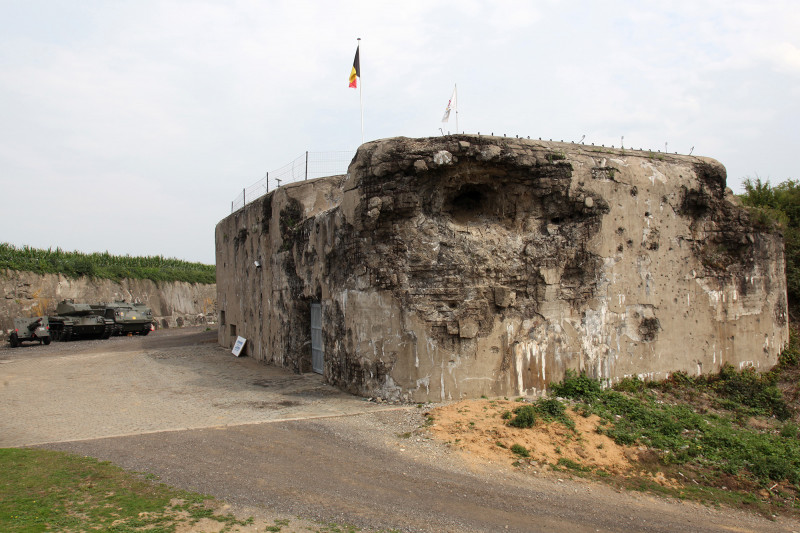 Fort d'Aubin-Neufchâteau - Dalhem - vue extérieure